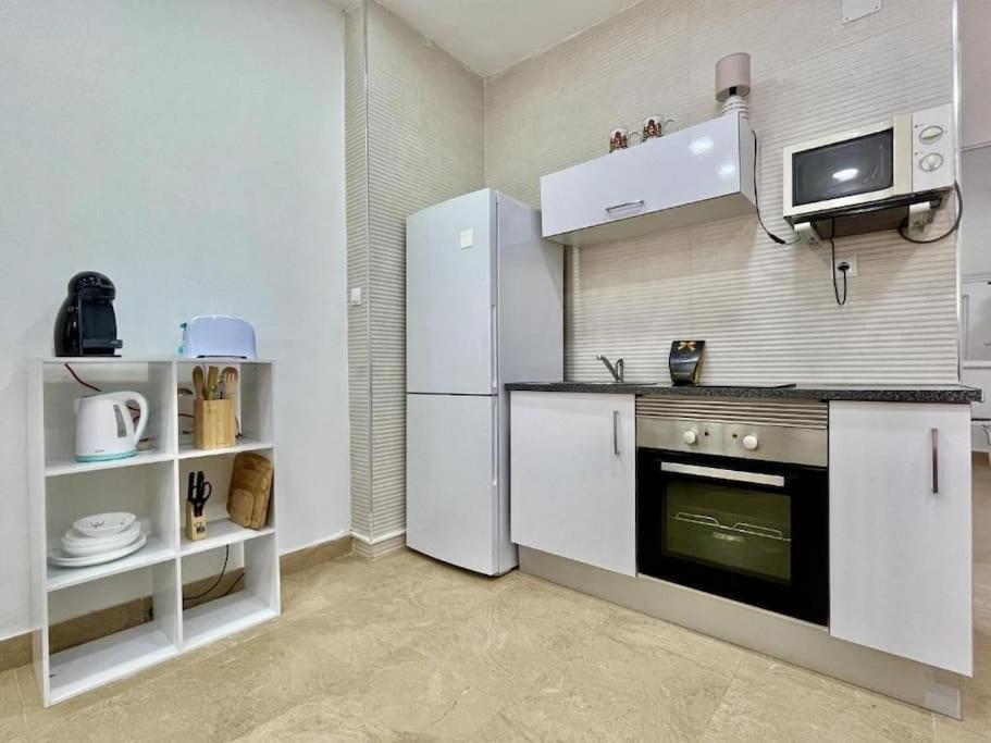 Carpediem Apart Alicante Centro Bajo A Екстериор снимка